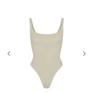 Skims Fits Everybody Square Neck Bodysuit large talc NWT